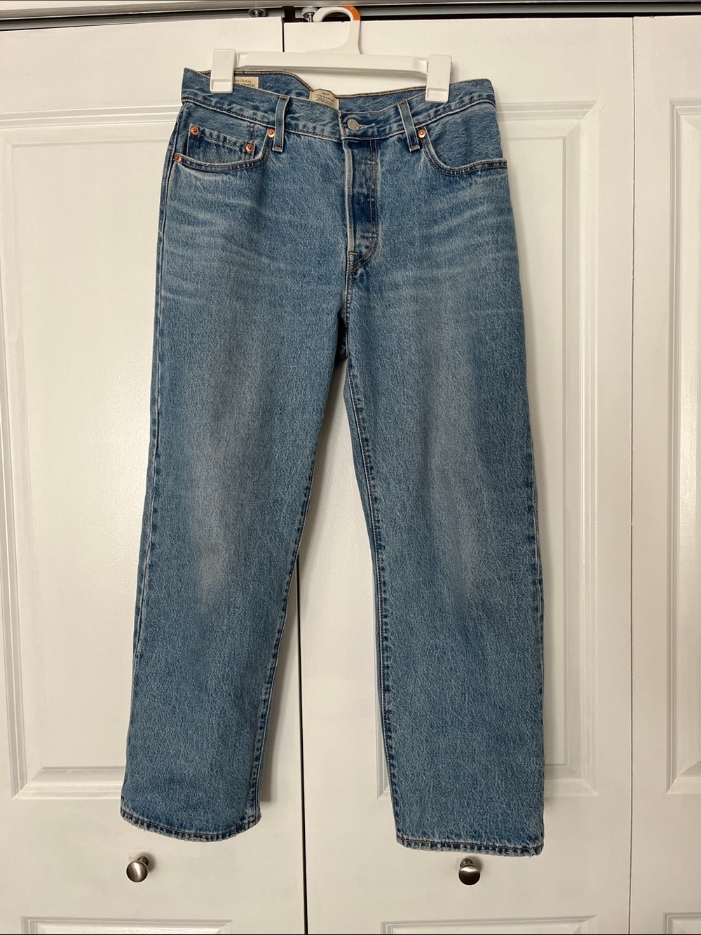 Classic Blue Men’s Straight-Leg Jeans